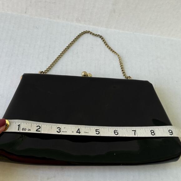 Black Patent Leather Kiss Lock Wrist Evening Bag - Picture 4 of 7